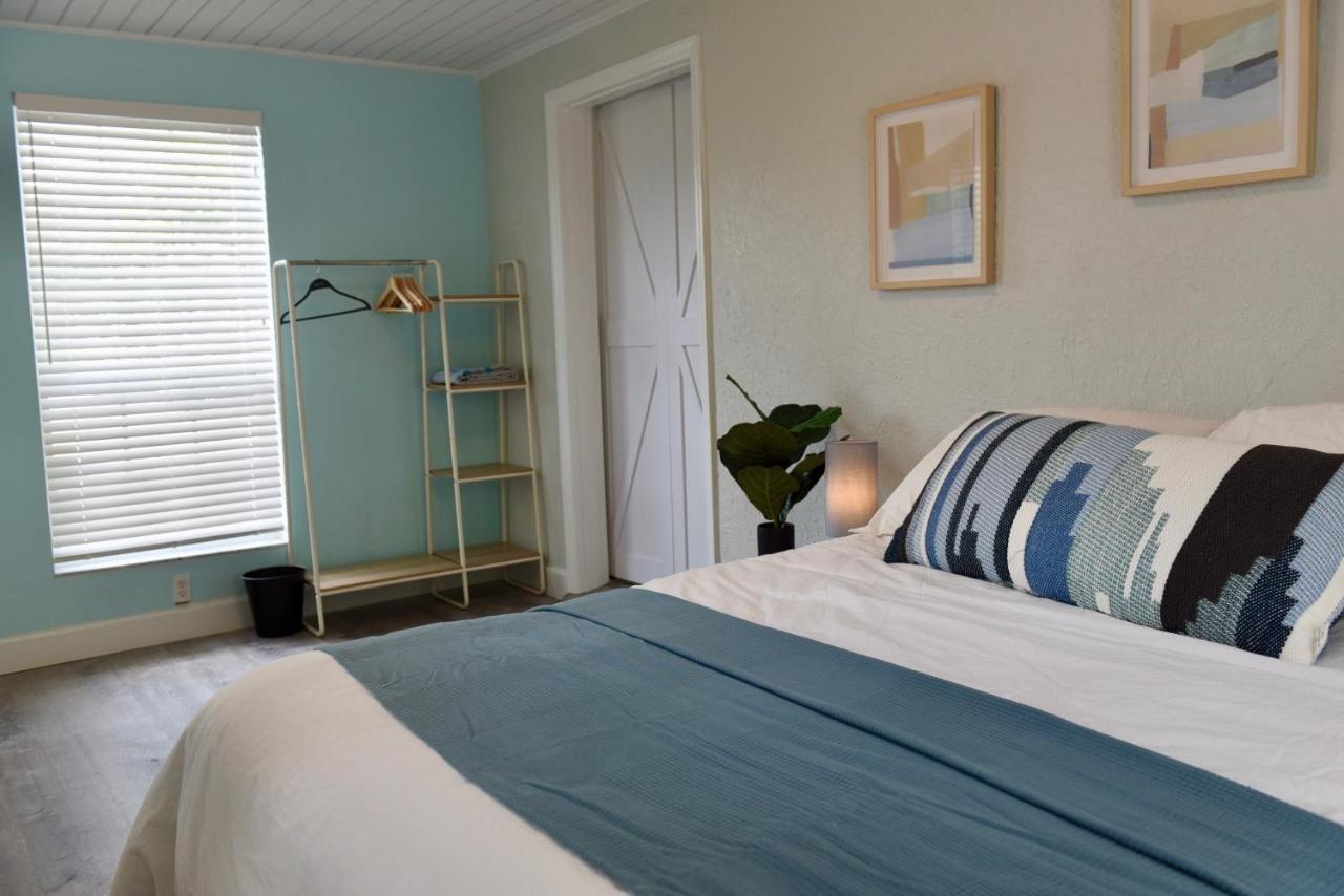 סיינט אגוסטין Cedar Cottage - Newly Renovated, Walk Downtown מראה חיצוני תמונה